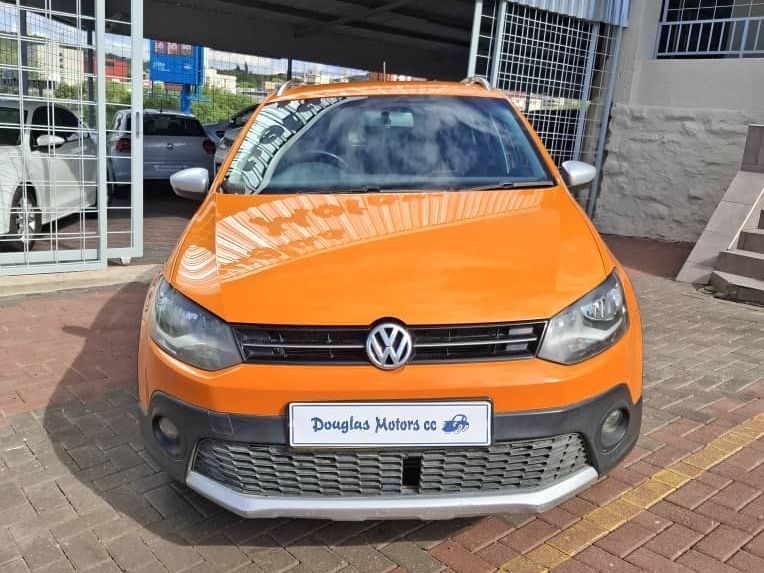 2012 Volkswagen Polo photo 2