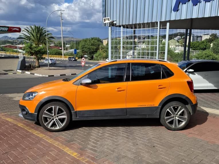 2012 Volkswagen Polo photo 3