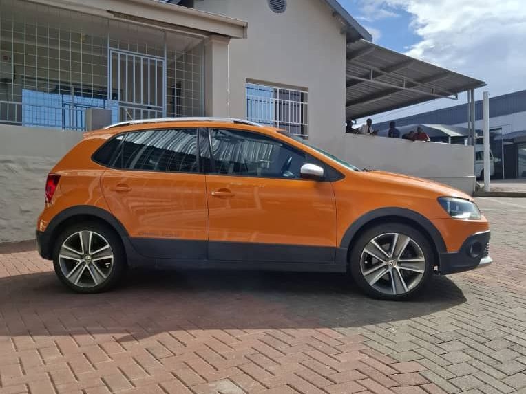 2012 Volkswagen Polo photo 4