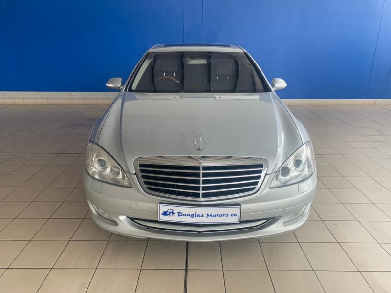 2007 Mercedes-Benz S Class photo 2