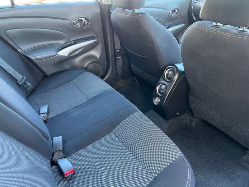2018 Nissan Almera photo 10