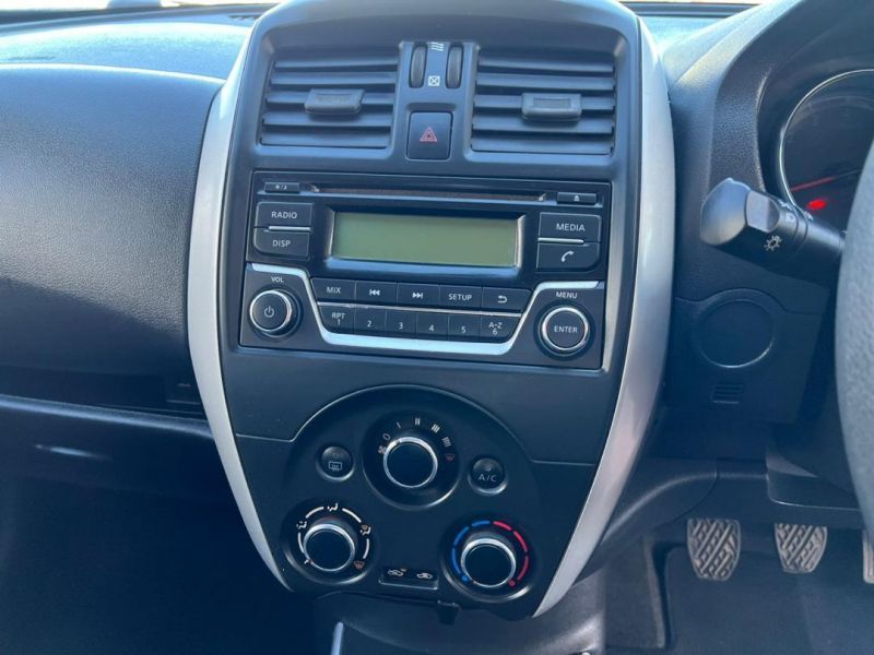 2018 Nissan Almera photo 9