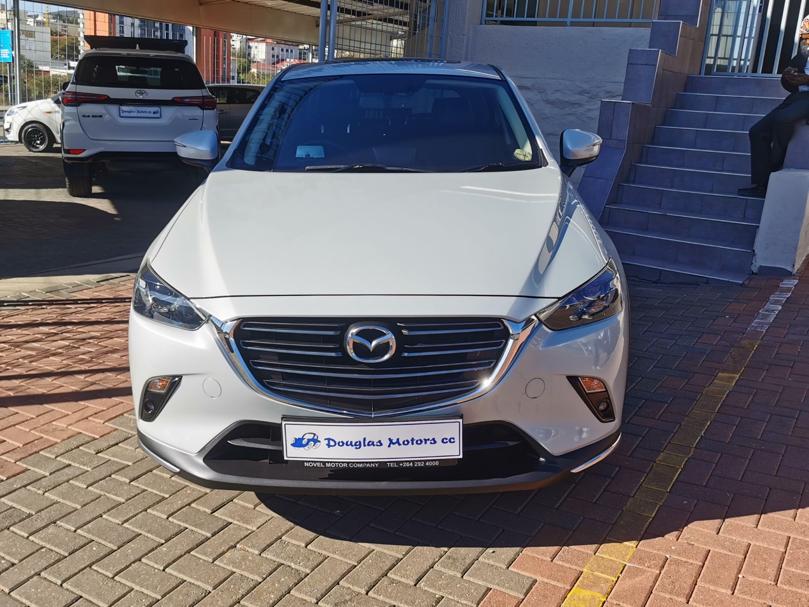 2022 Mazda CX-3 photo 2