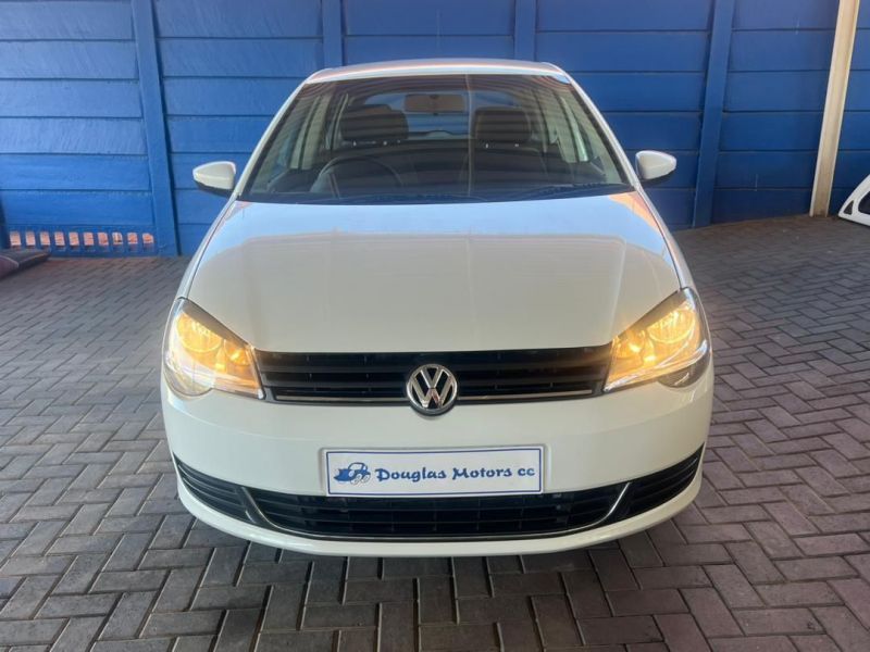 2016 Volkswagen Polo Vivo photo 1