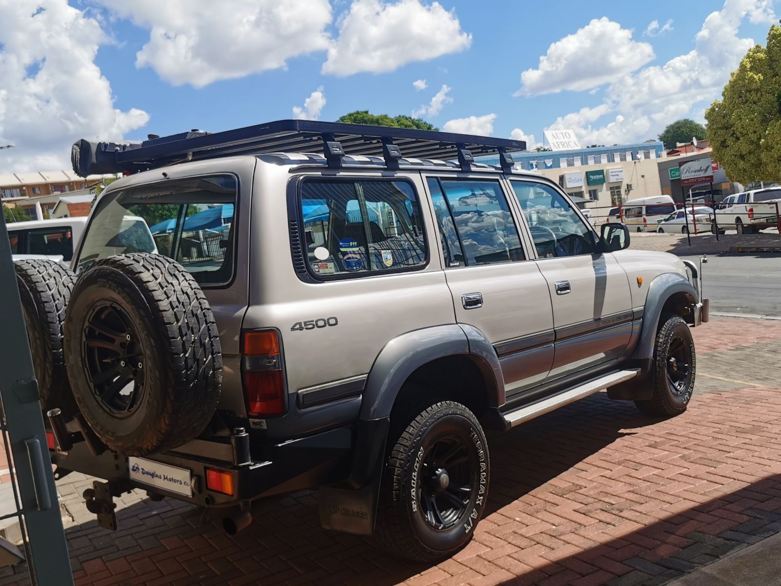 1997 Toyota Land Cruiser photo 7