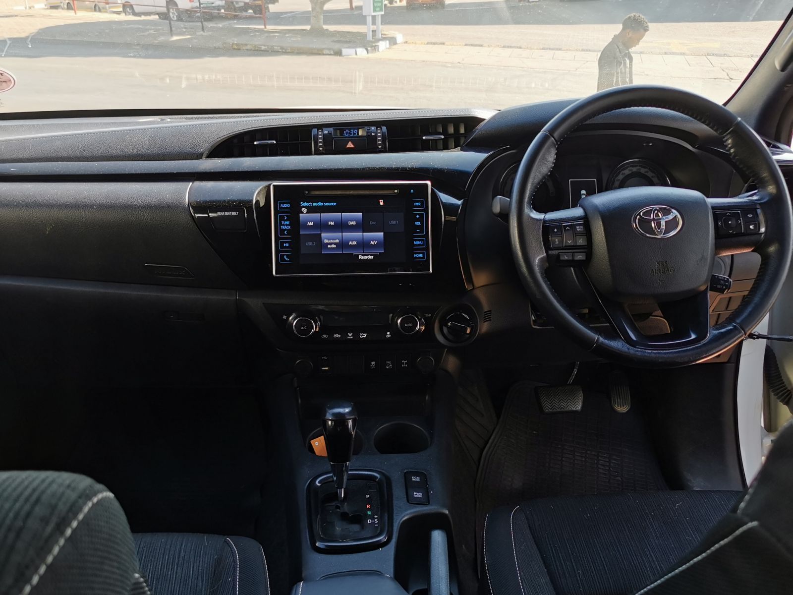 2018 Toyota Hilux photo 7