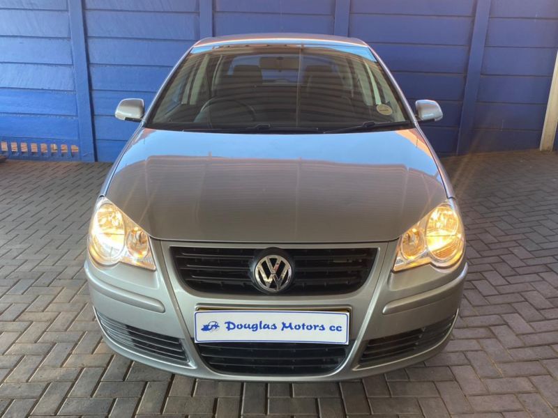 2005 Volkswagen Polo photo 1