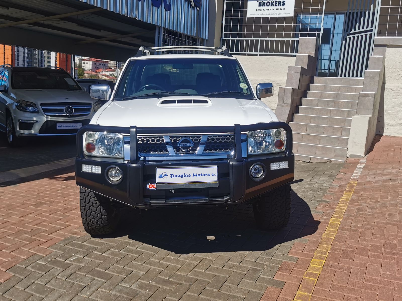 2014 Nissan NP300 photo 2