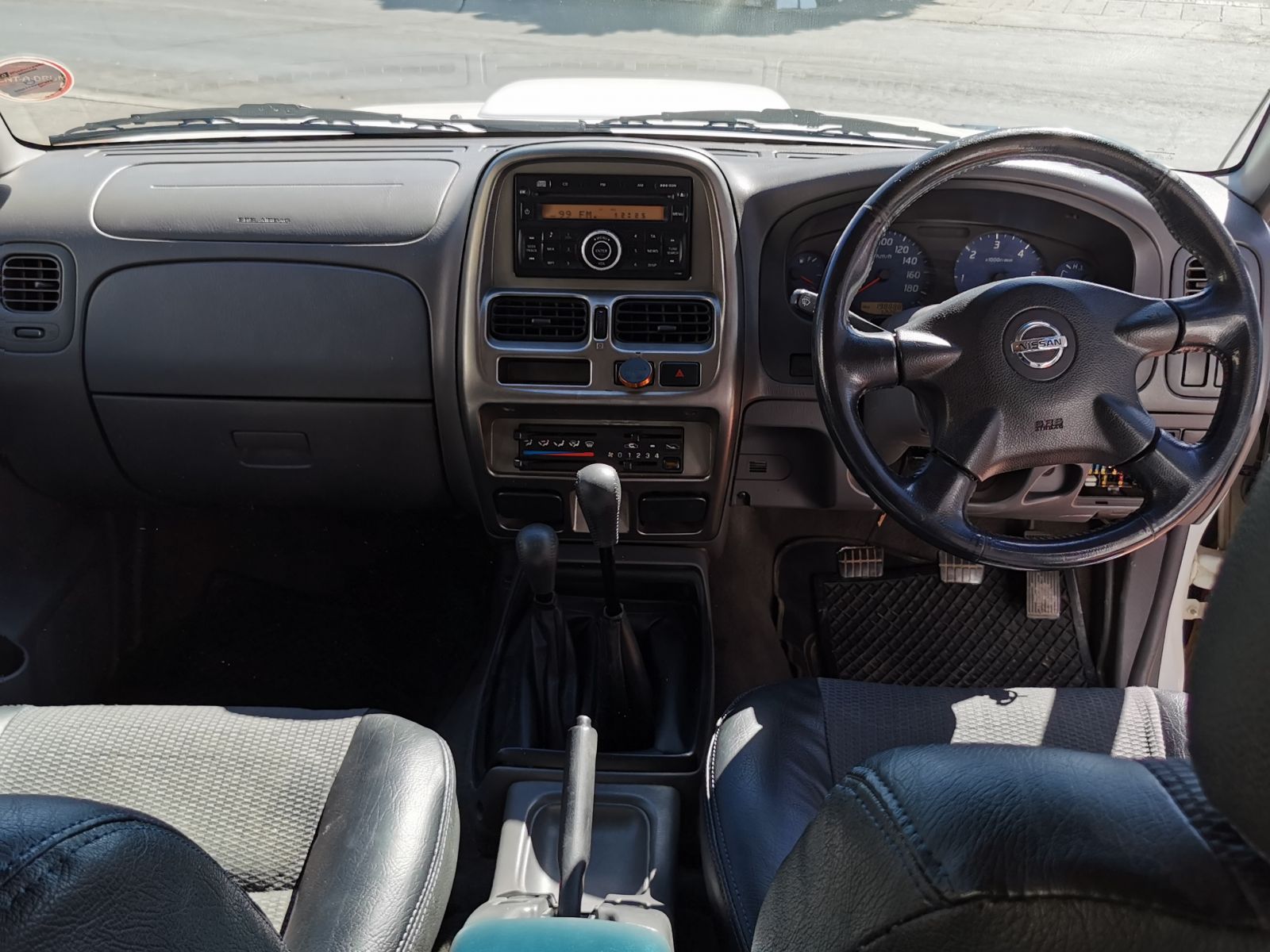 2014 Nissan NP300 photo 7
