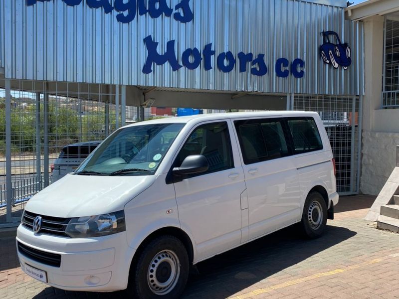2012 Volkswagen Kombi photo 2