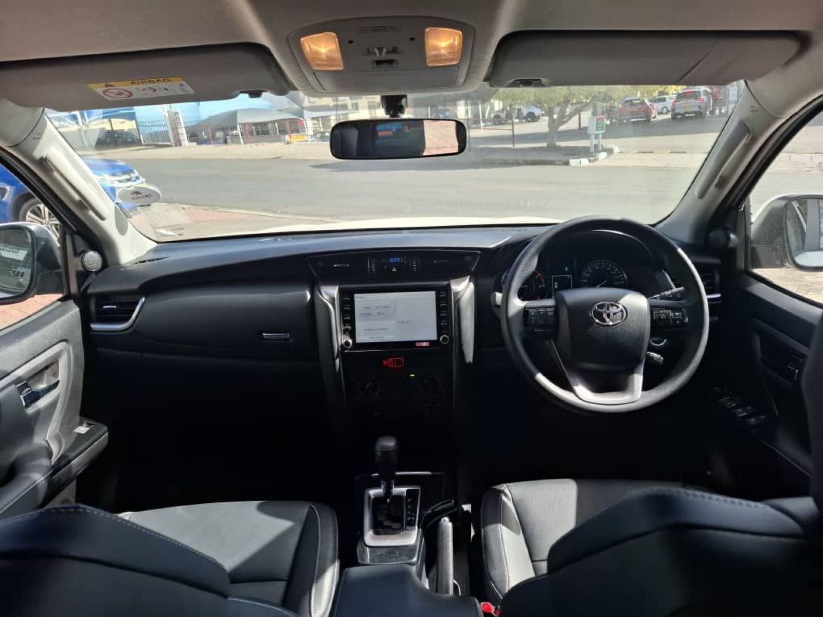 2024 Toyota Fortuner photo 6