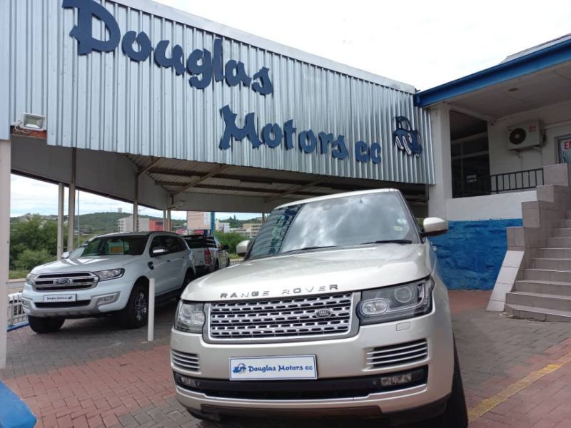 2013 Land Rover Range Rover photo 2
