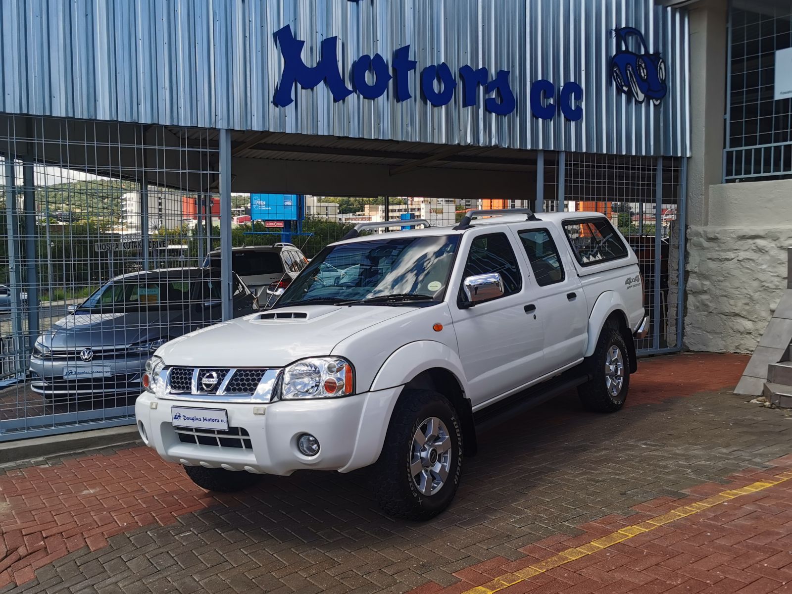 2020 Nissan NP300 photo 1