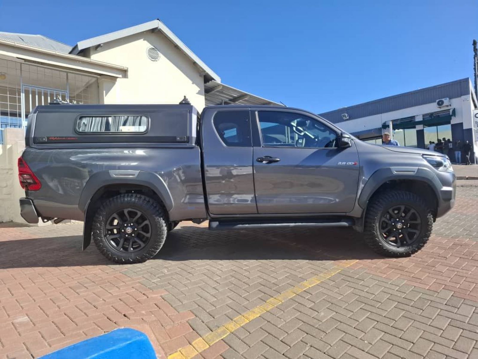 2021 Toyota Hilux photo 8