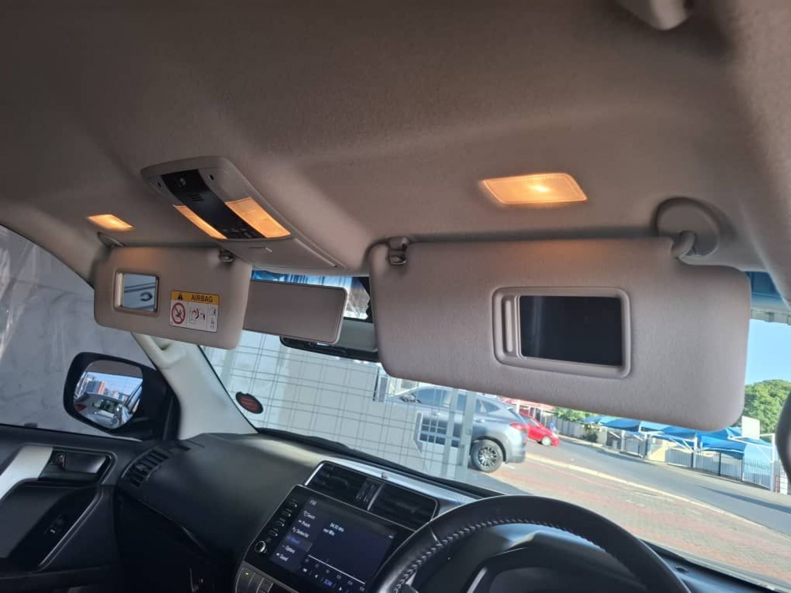 2021 Toyota Prado photo 8