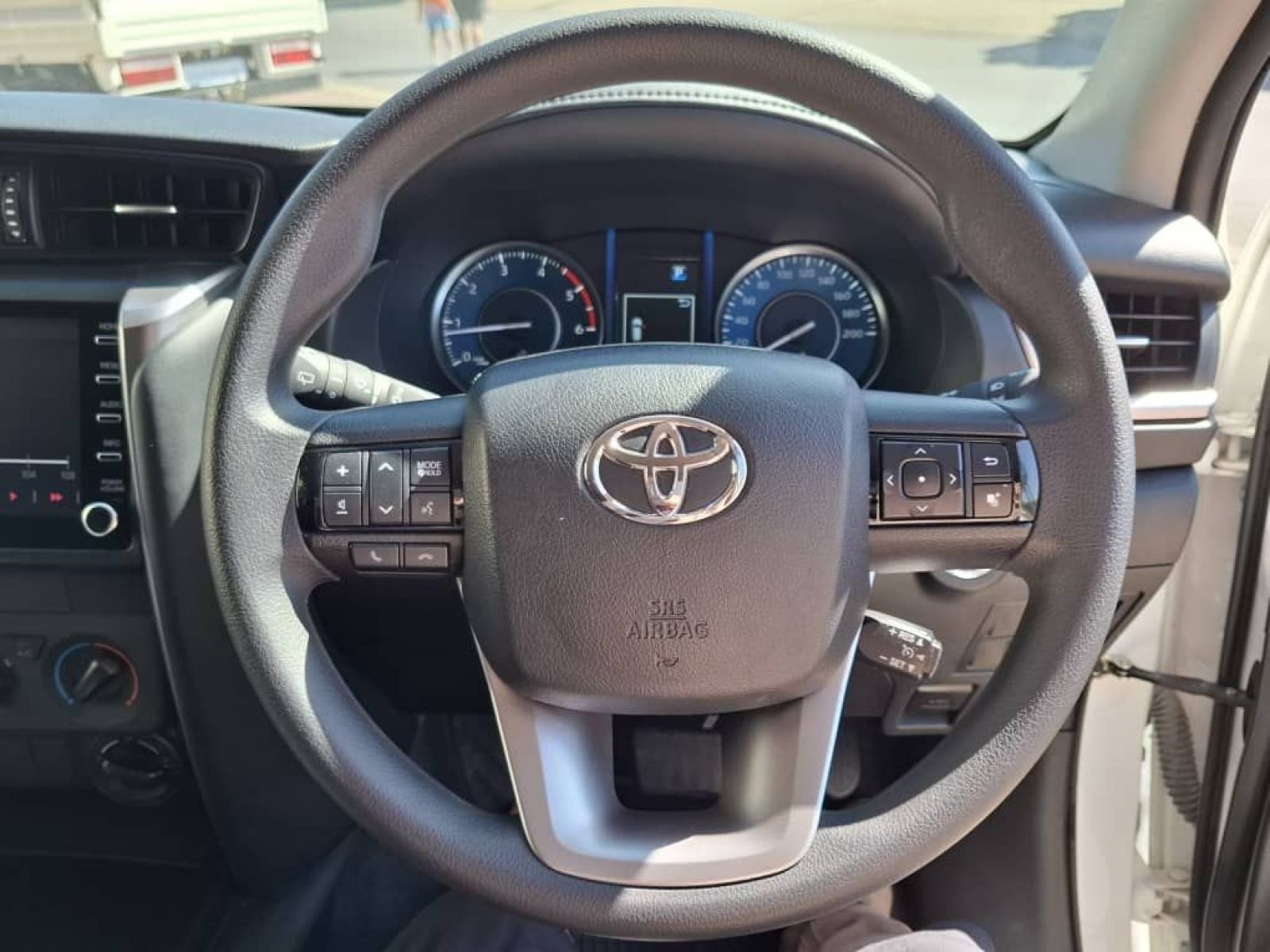 2024 Toyota Fortuner photo 11
