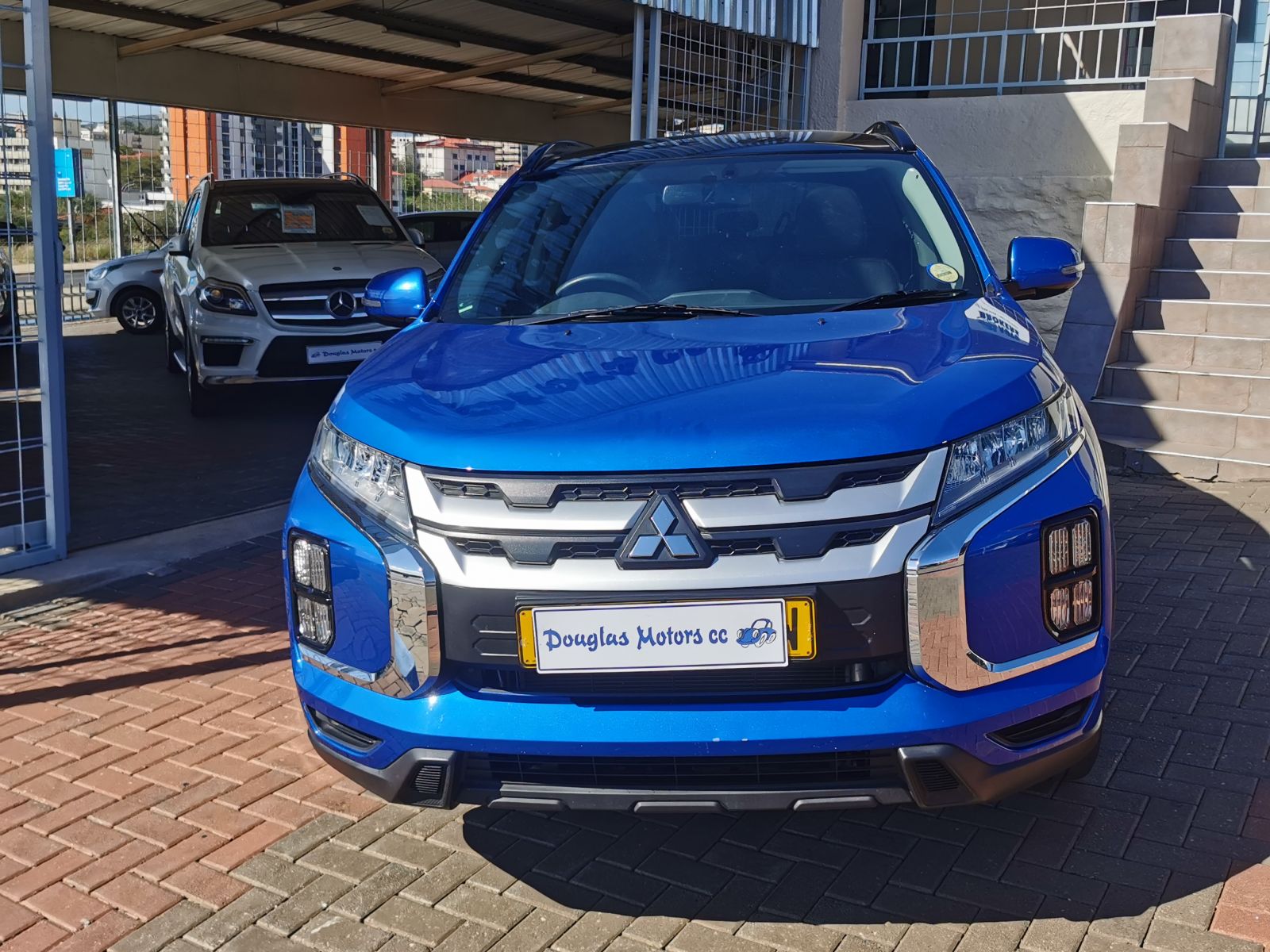 2021 Mitsubishi ASX photo 2