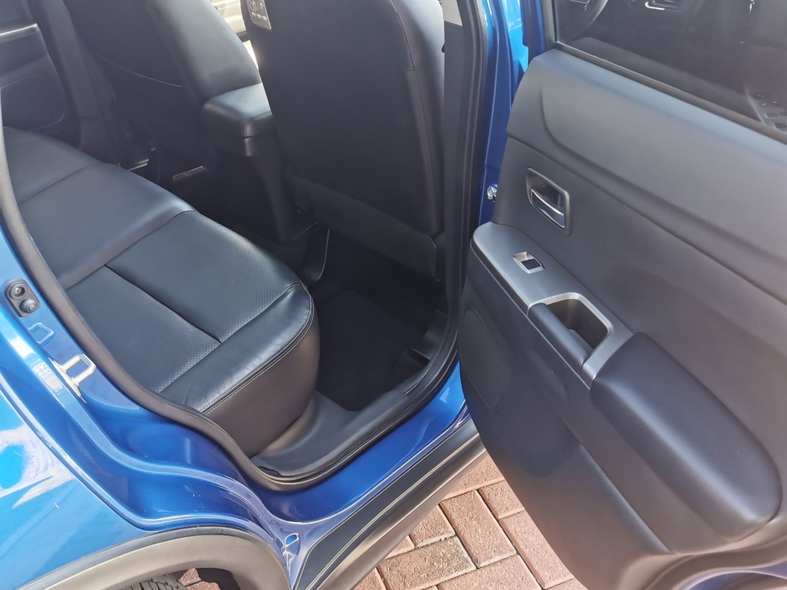 2021 Mitsubishi ASX photo 6