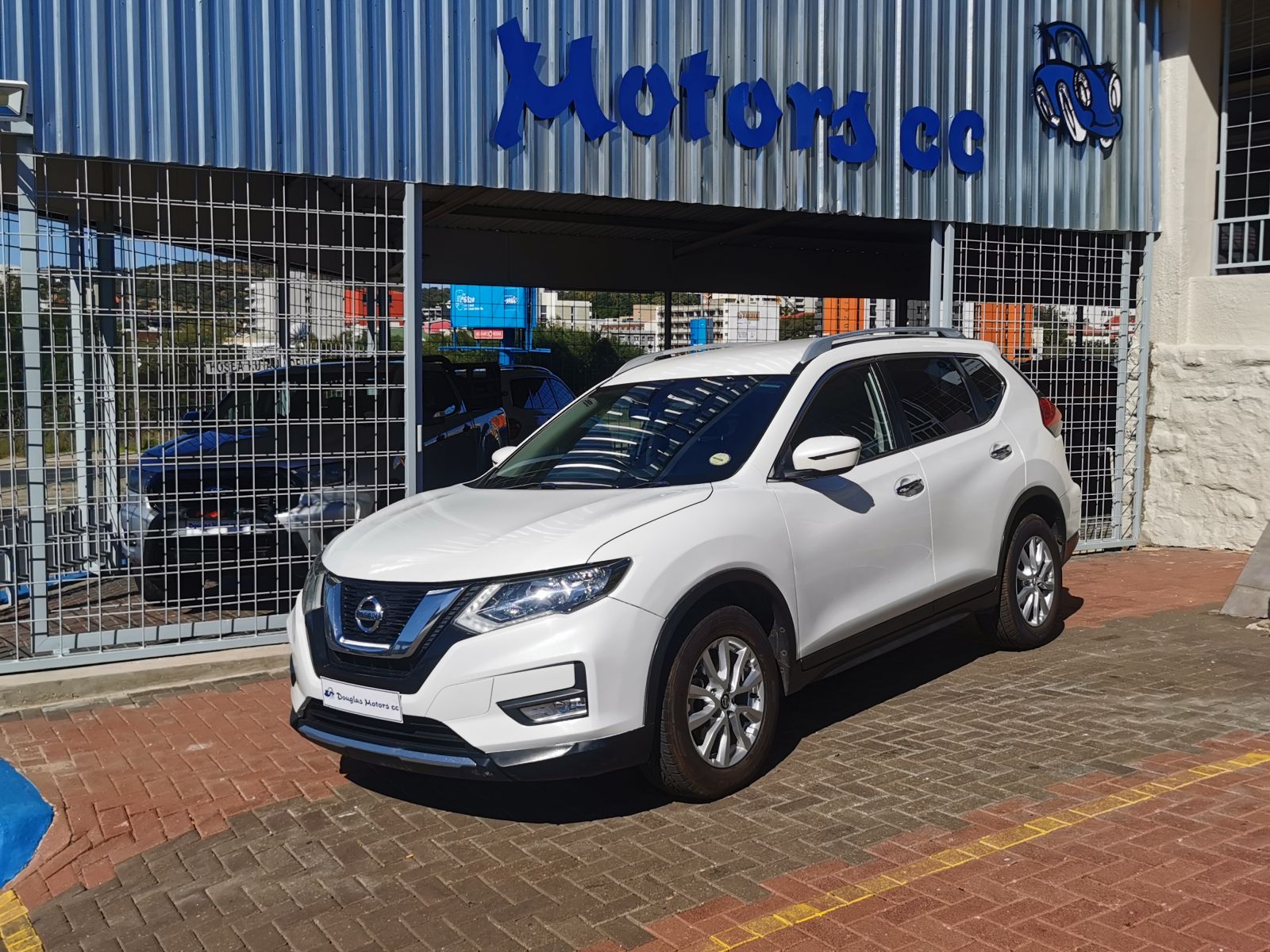 2018 Nissan X-trail photo 1