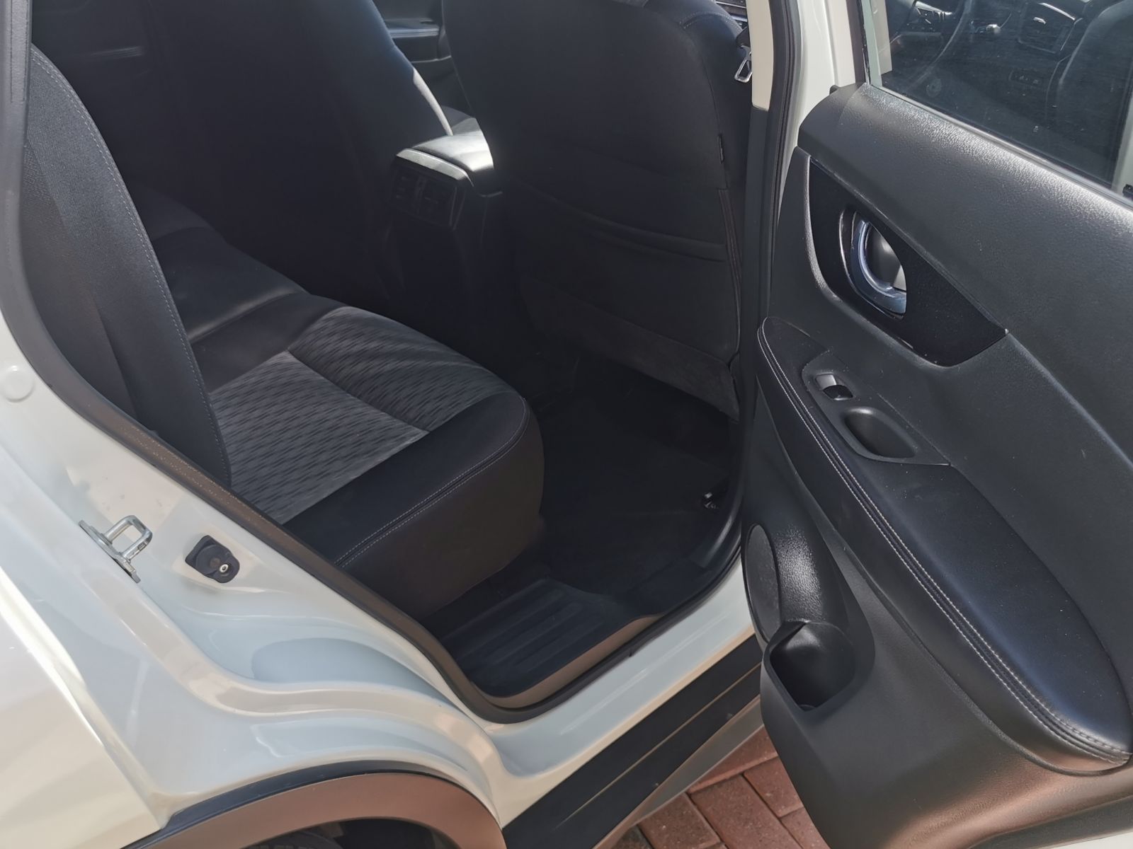 2018 Nissan X-trail photo 5