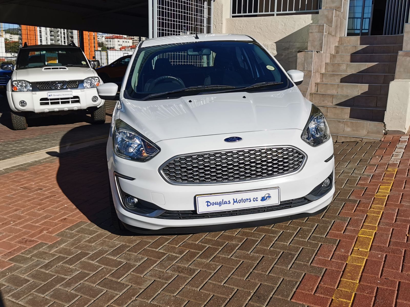 2019 Ford Figo photo 2
