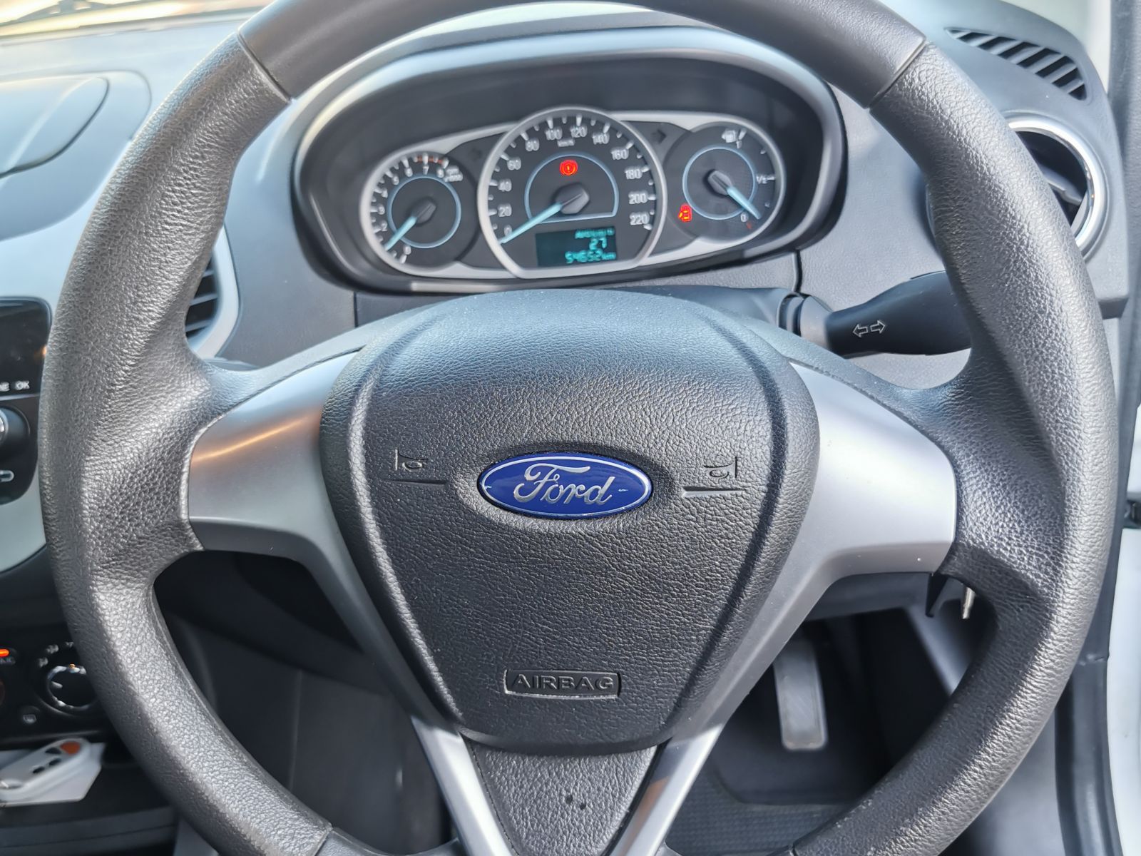 2019 Ford Figo photo 4