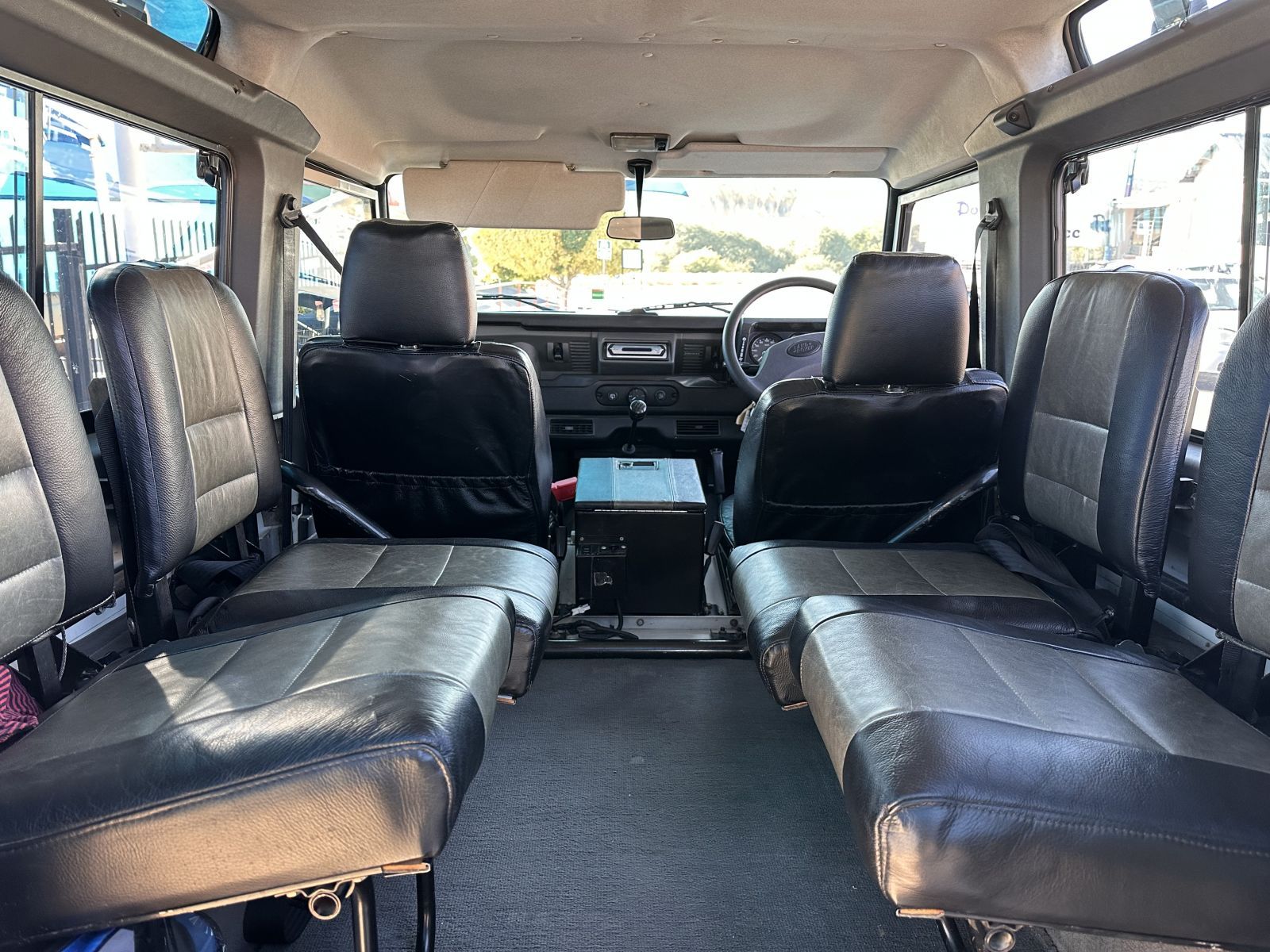 1999 Land Rover Defender photo 5