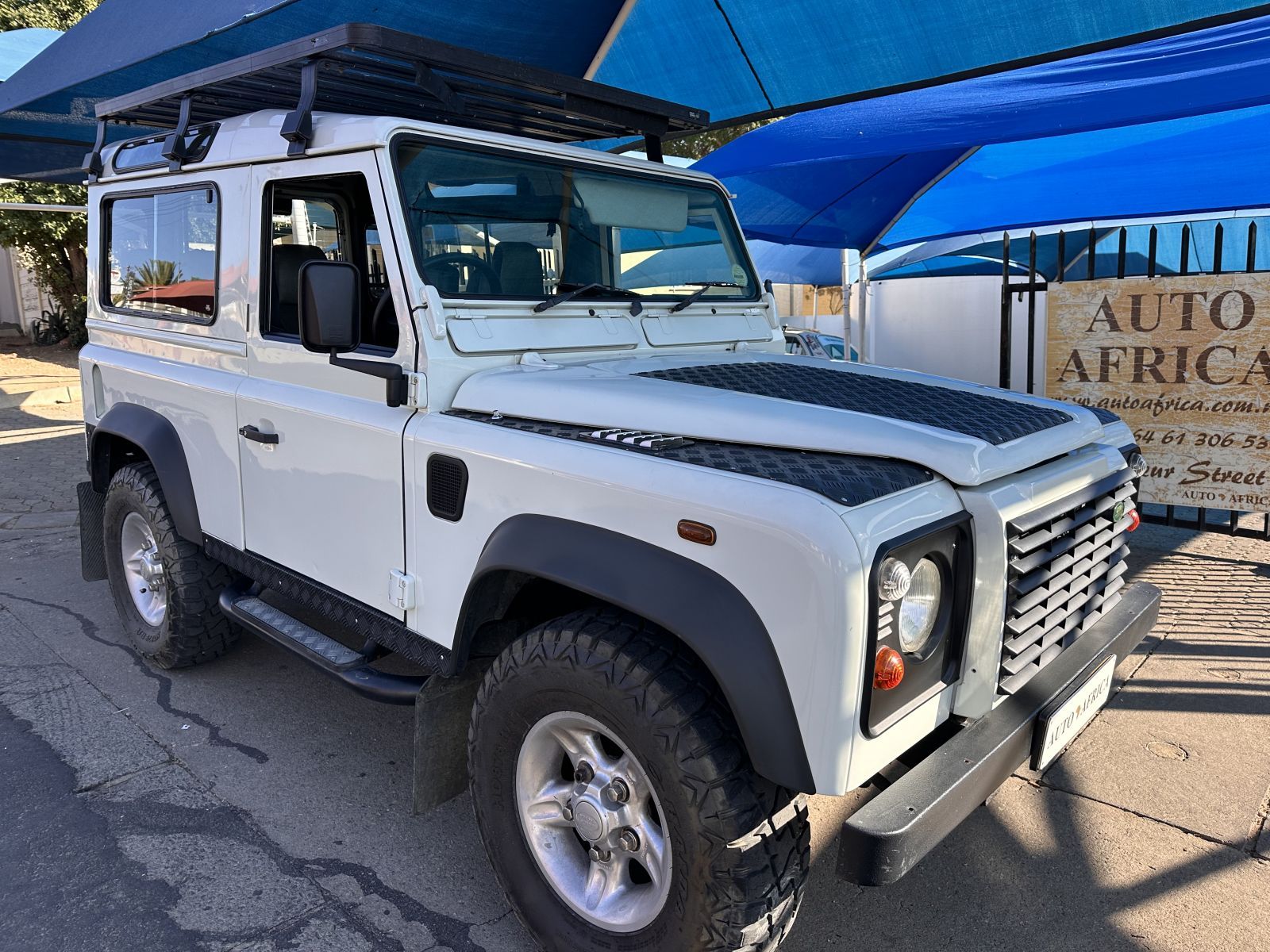 1999 Land Rover Defender photo 7