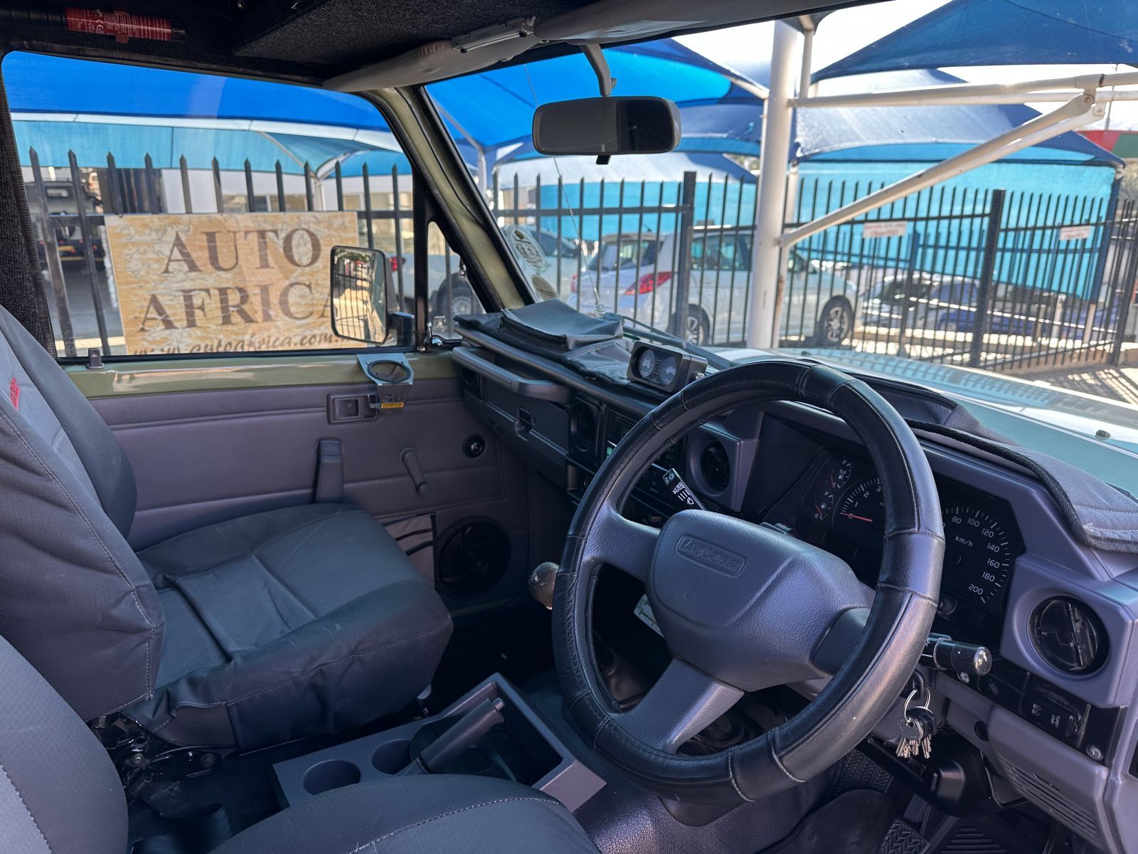 2007 Toyota Land Cruiser photo 7