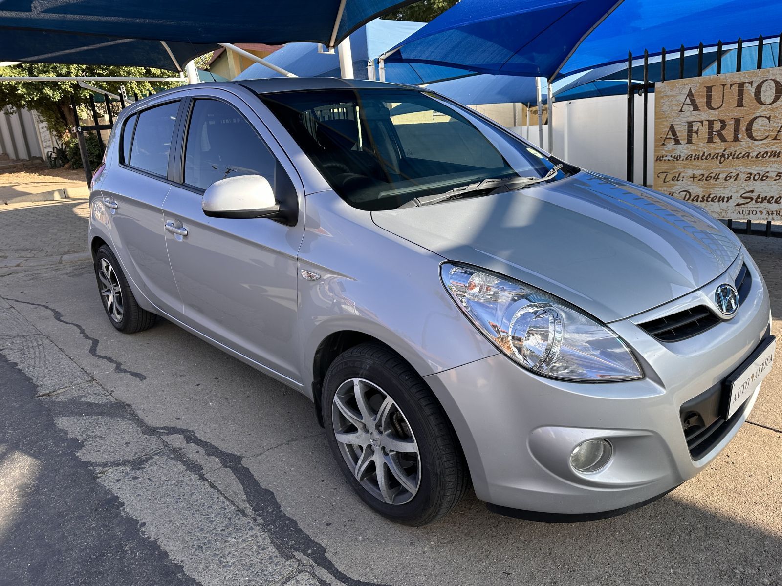 2011 Hyundai i20 photo 2