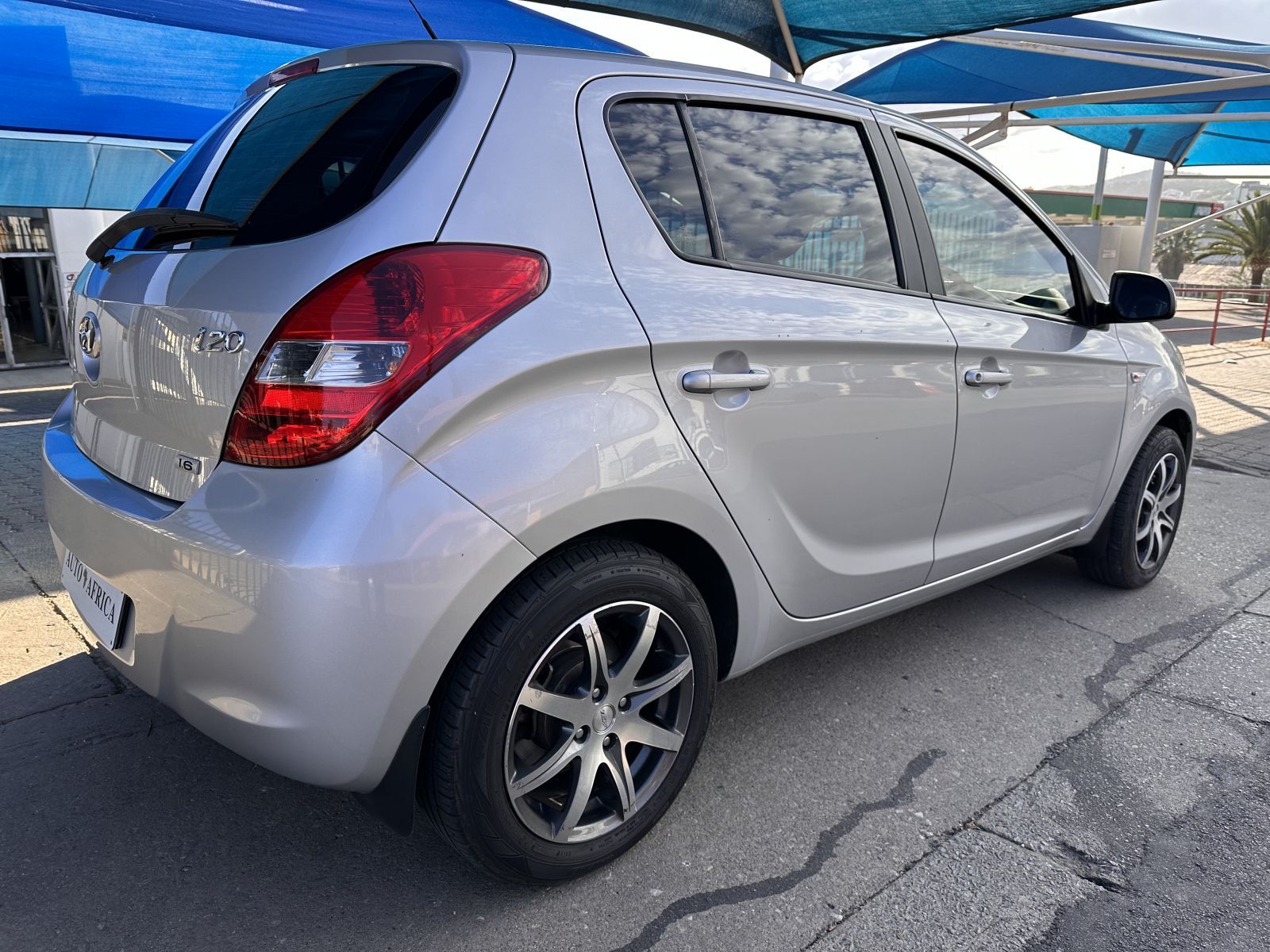 2011 Hyundai i20 photo 3