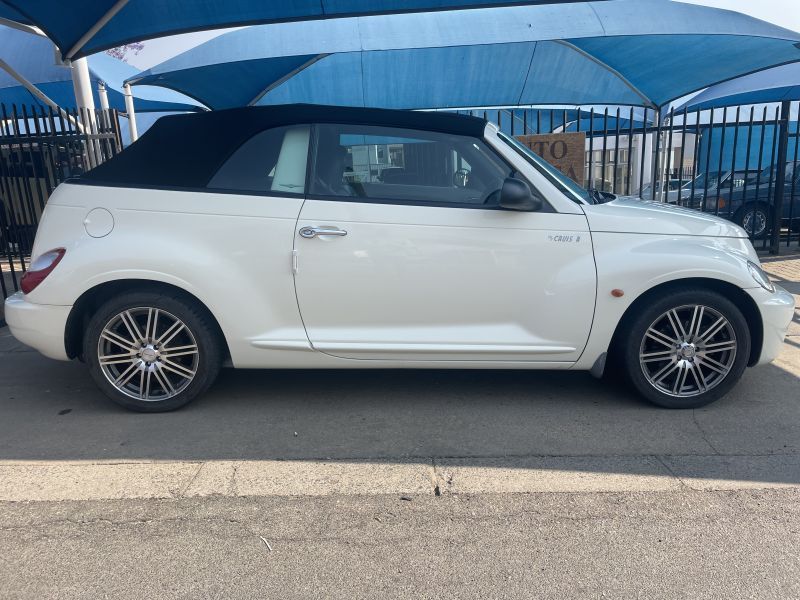 2006 Chrysler PT Cruiser photo 1