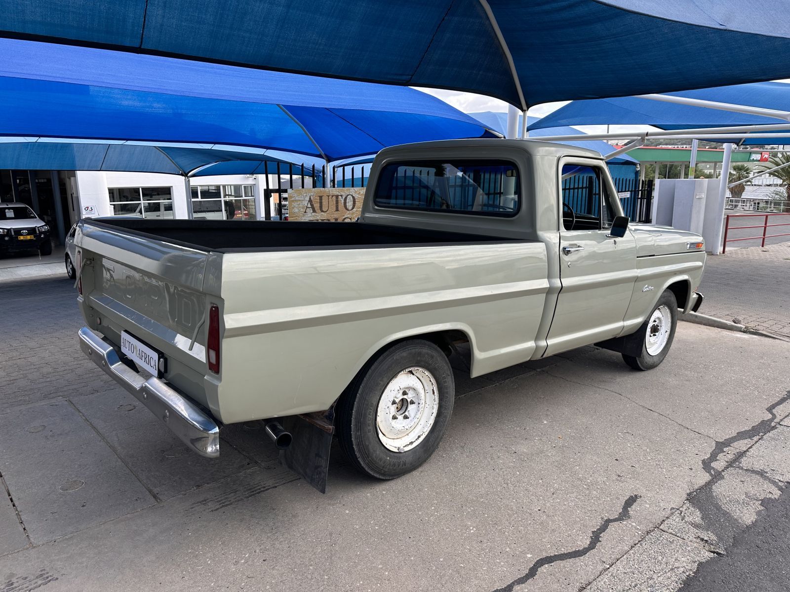 1971 Ford F100 photo 3