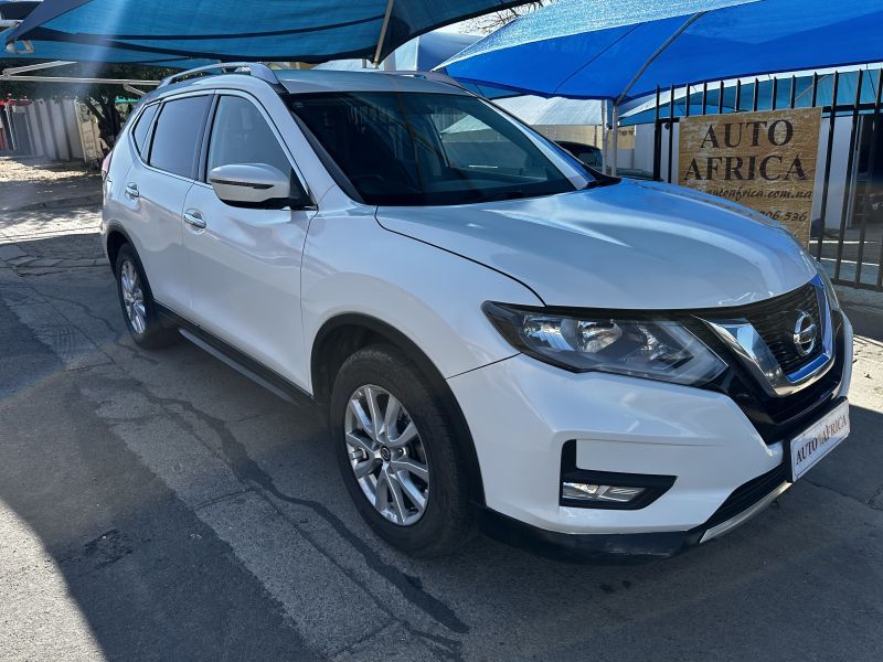 2018 Nissan X-trail photo 1