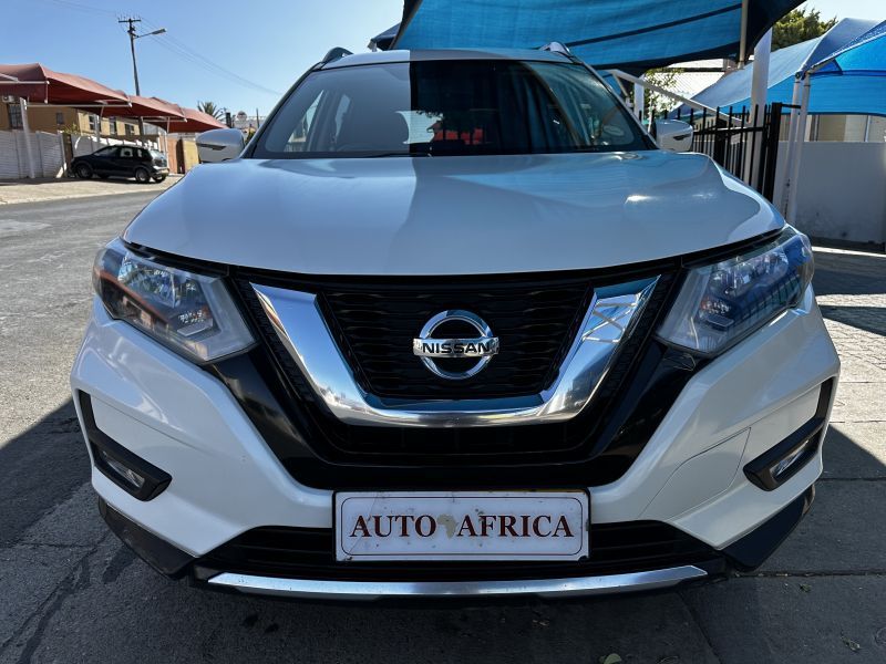 2018 Nissan X-trail photo 2
