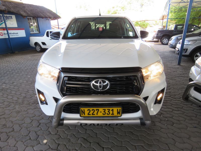 2018 Toyota Hilux photo 3