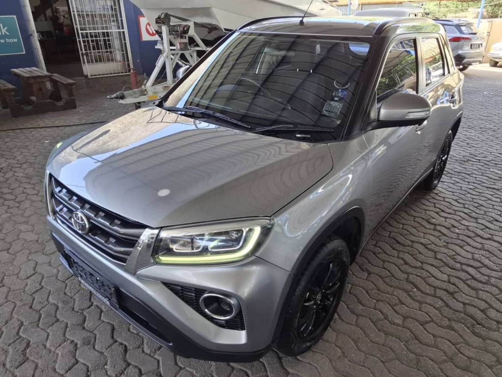 2022 Toyota Urban Cruiser photo 4