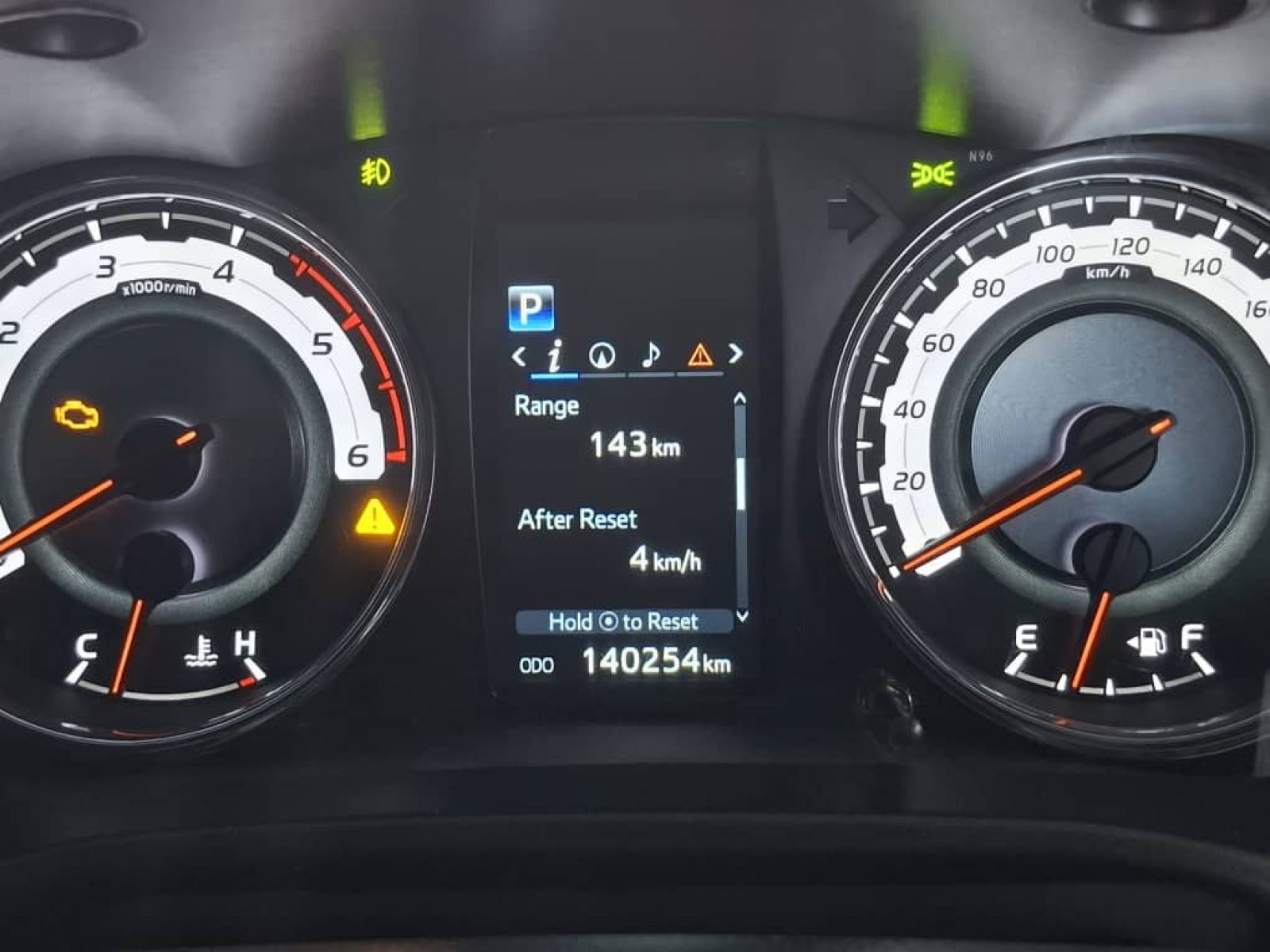 2020 Toyota Hilux photo 10