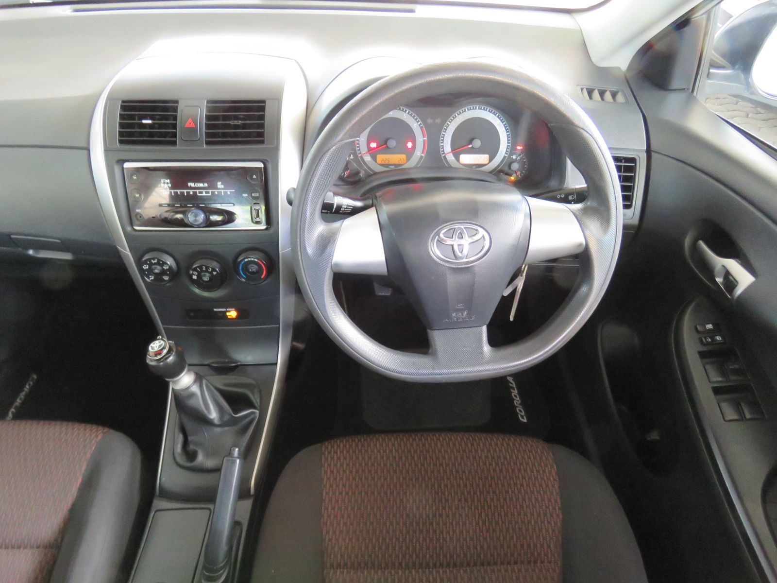 2019 Toyota Corolla photo 8