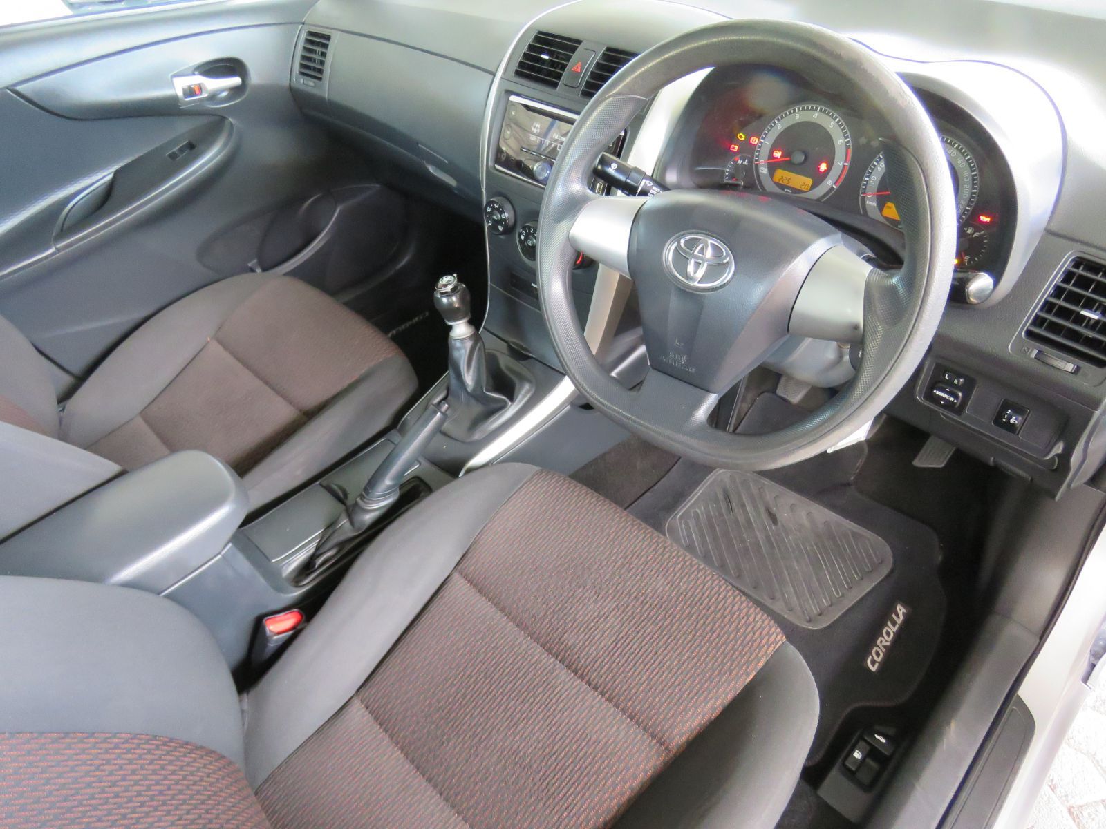 2019 Toyota Corolla photo 9