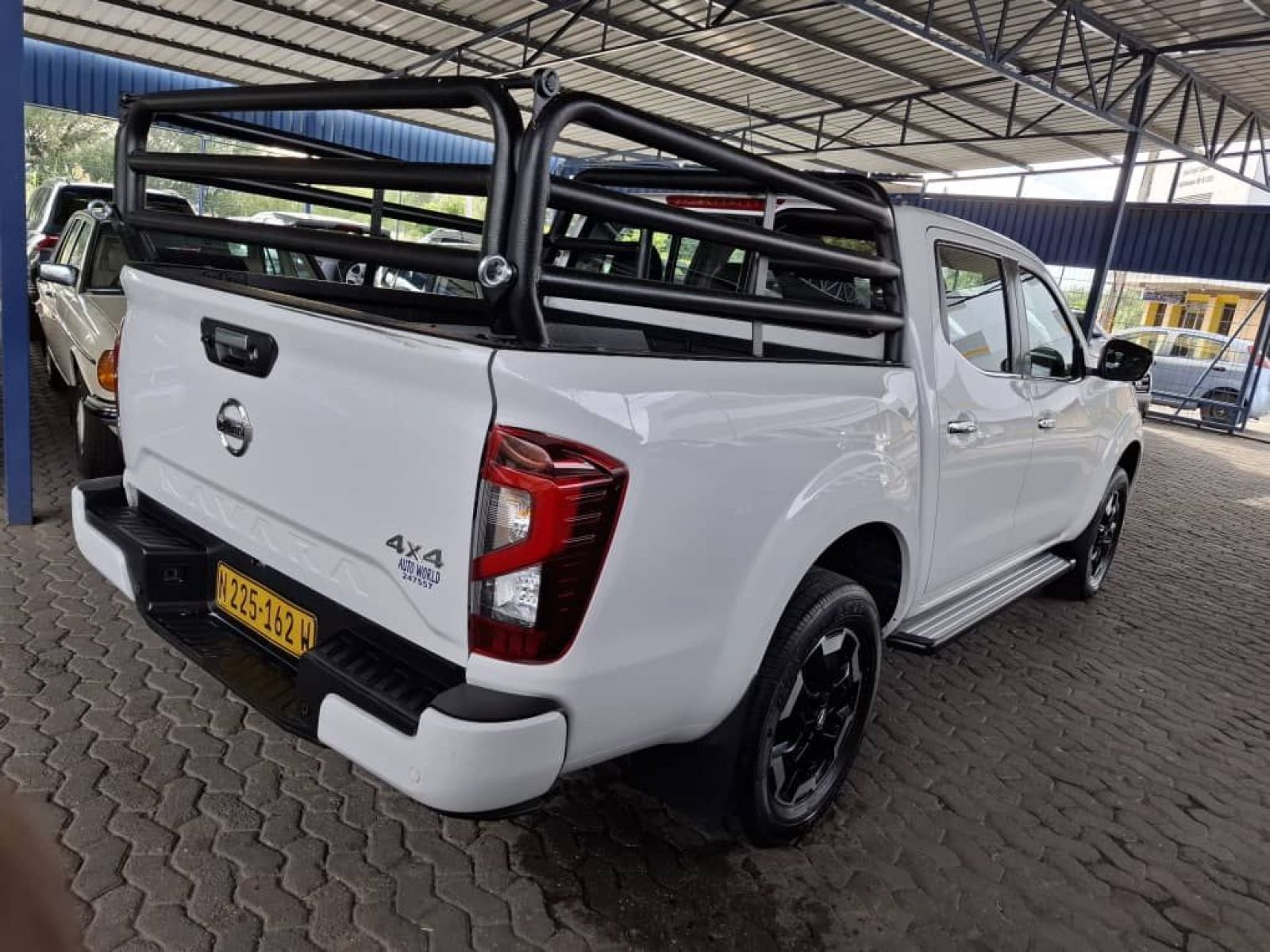 2023 Nissan Navara photo 7