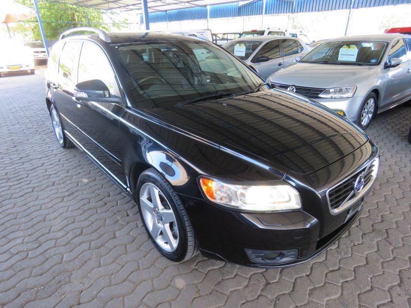 2013 Volvo V50 photo 2