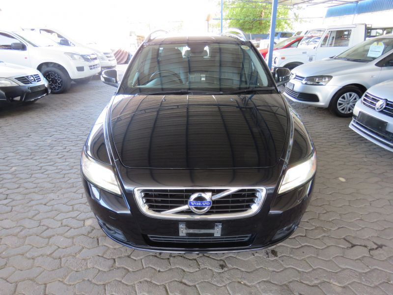 2013 Volvo V50 photo 3