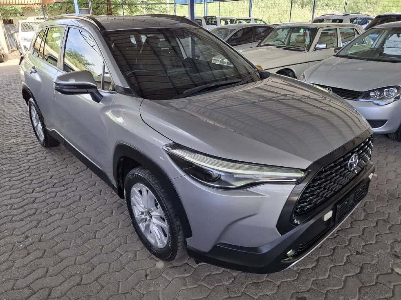 2022 Toyota Corolla photo 2