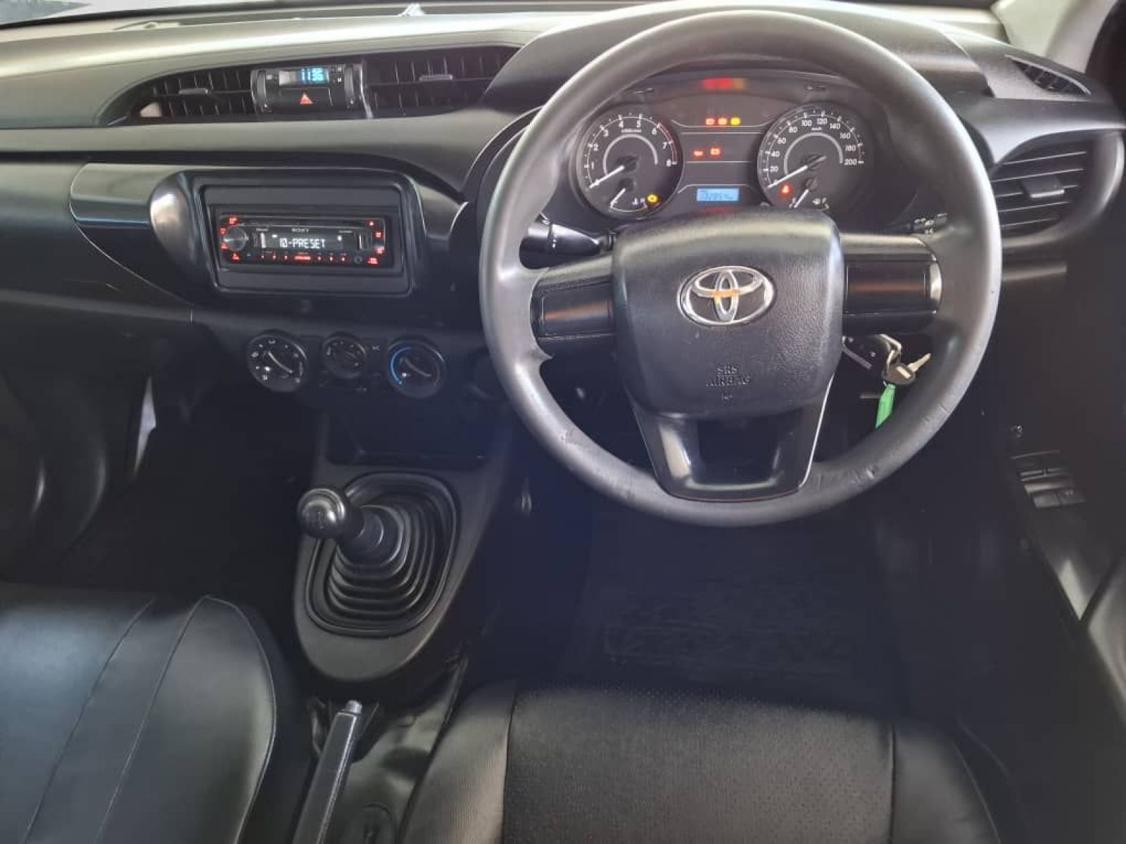 2021 Toyota Hilux photo 10
