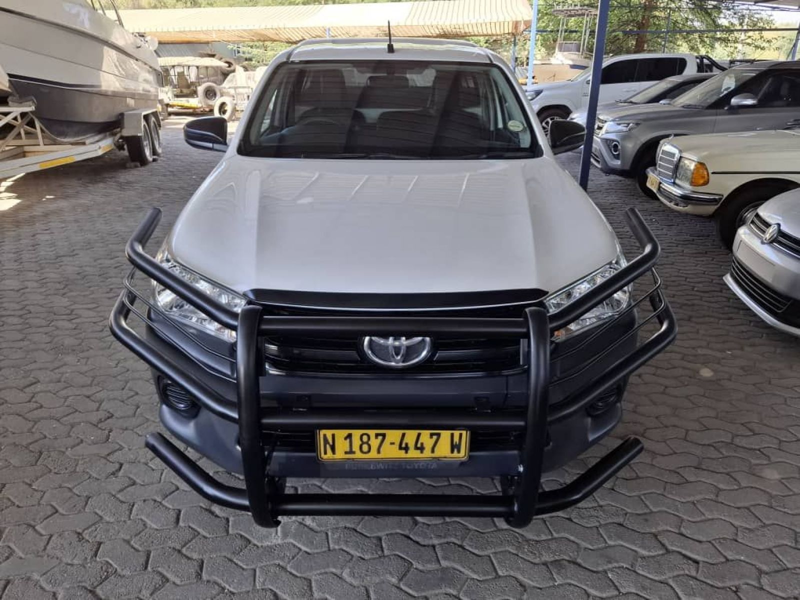 2021 Toyota Hilux photo 3