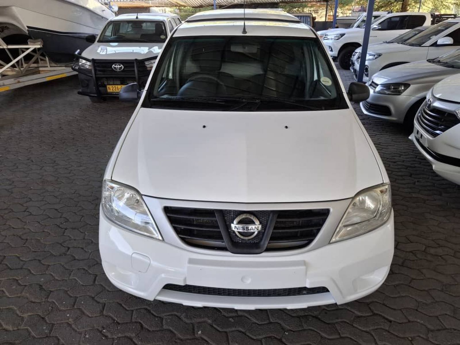 2020 Nissan NP200 photo 4