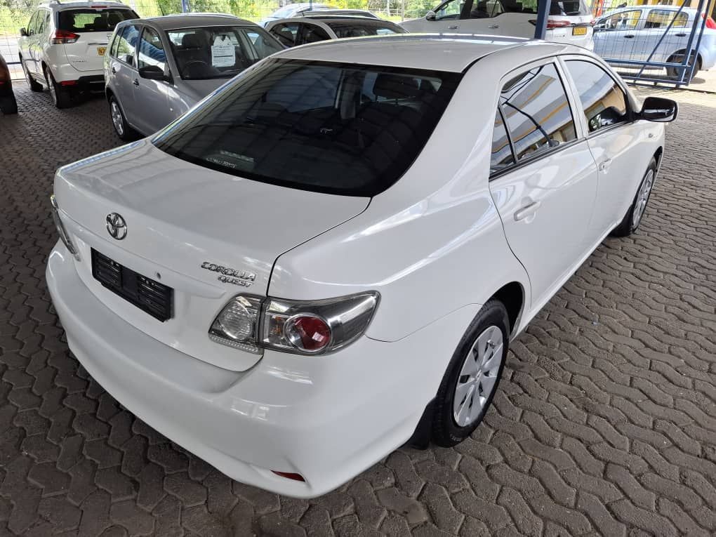 2017 Toyota Corolla photo 10