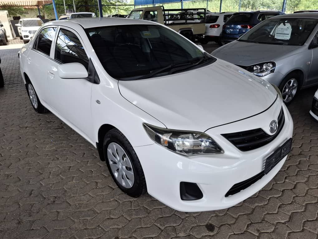 2017 Toyota Corolla photo 3