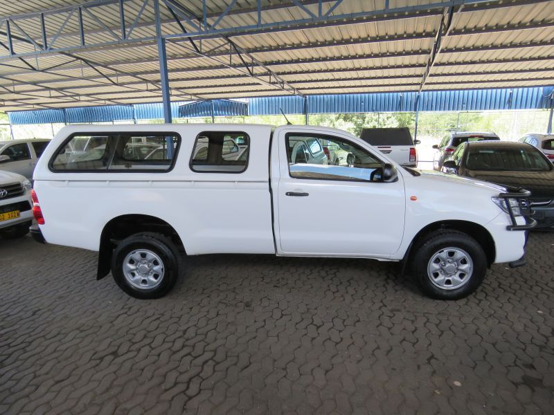2015 Toyota Hilux photo 1